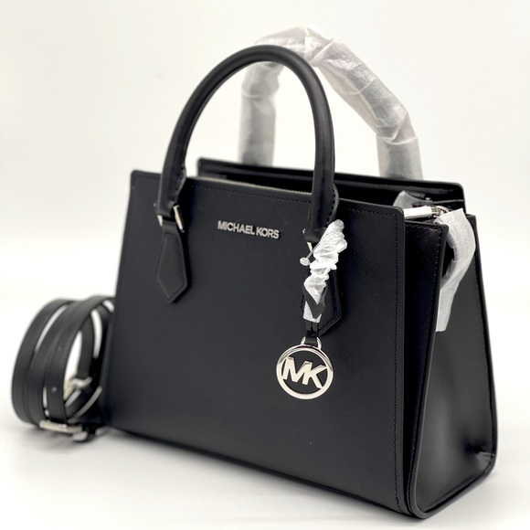 Michael Kors Handbags - Michael Kors Hope Medium Messenger Black L…